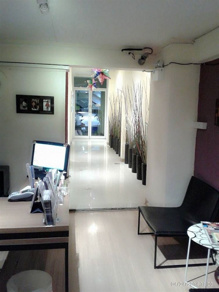 The Mix Bangkok - Bts Phrakhanong Exterior photo